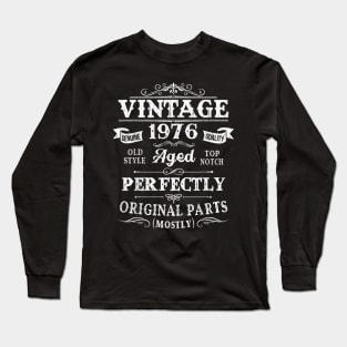 Vintage 1976 44th Birthday Gift 44 Years Old Long Sleeve T-Shirt